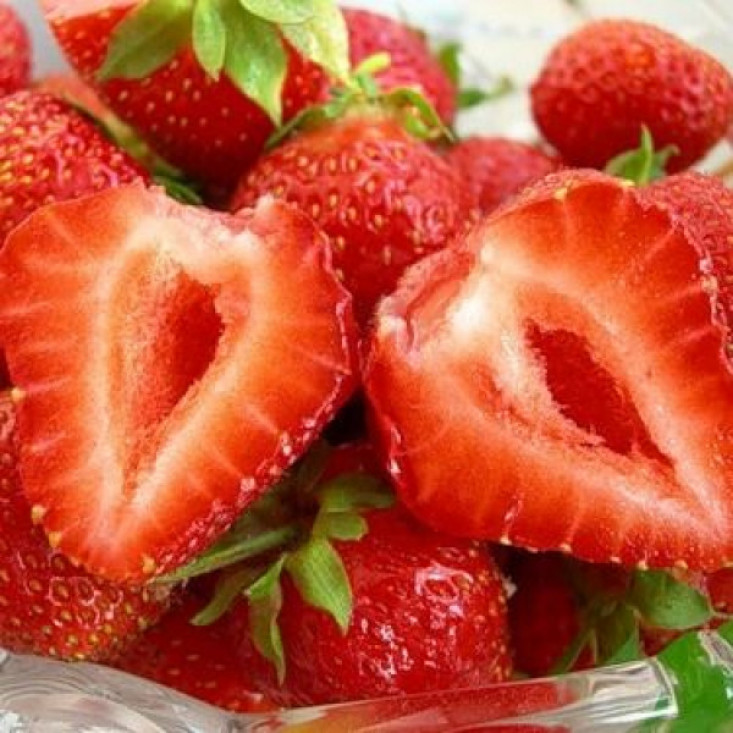 Комплект 5шт / Земляника Фестивальная (Не ремонтантная/Средняя) – вкусные и сладкие ягоды Комплект 5шт / Земляника Фестивальная (Не ремонтантная/Средняя) – вкусные и сладкие ягоды